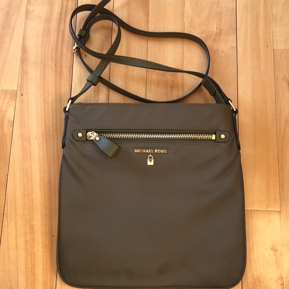 Michael Kors Crossbody